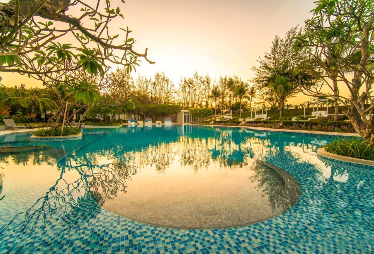 Fleur De Lys Resort & Spa Long Hai Esterno foto