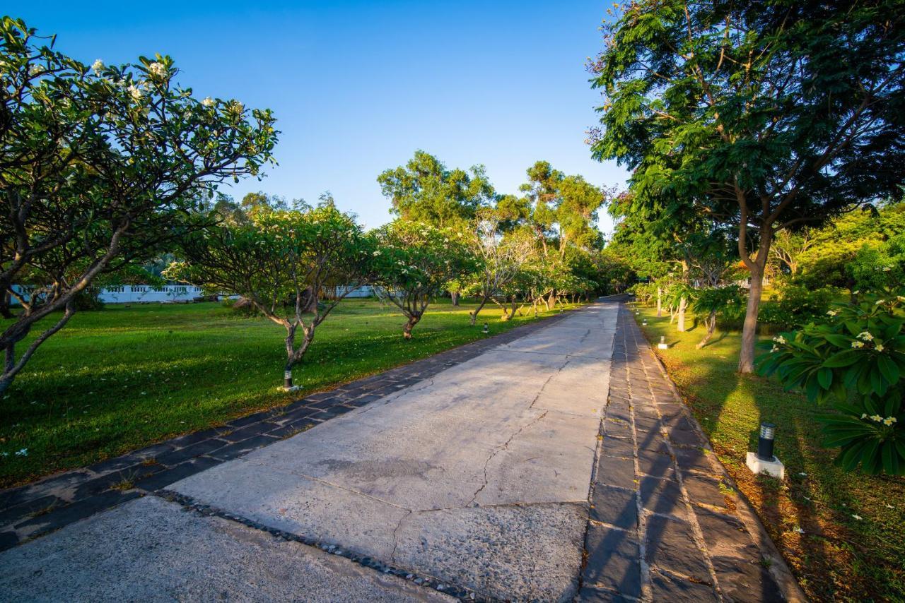 Fleur De Lys Resort & Spa Long Hai Esterno foto