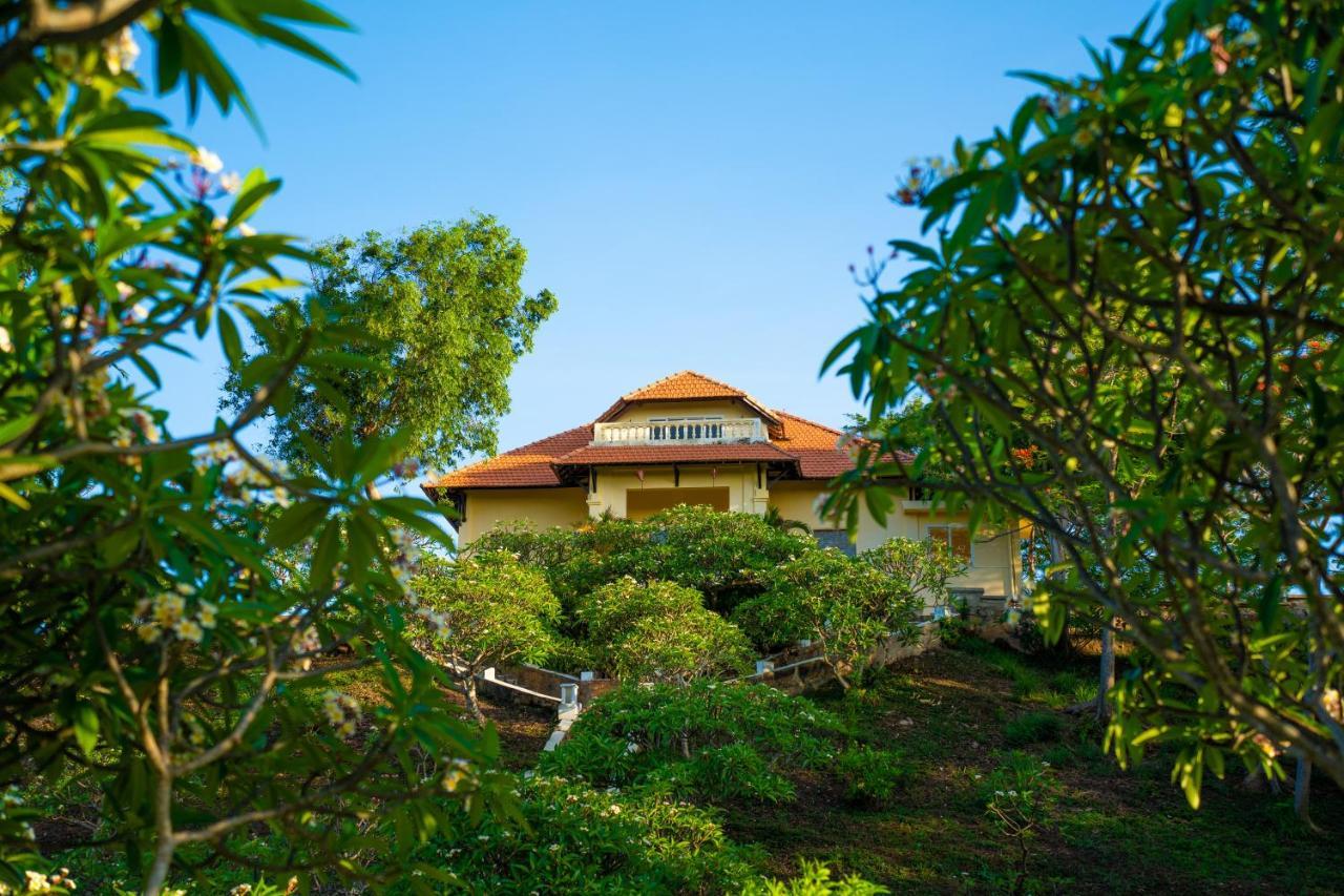 Fleur De Lys Resort & Spa Long Hai Esterno foto