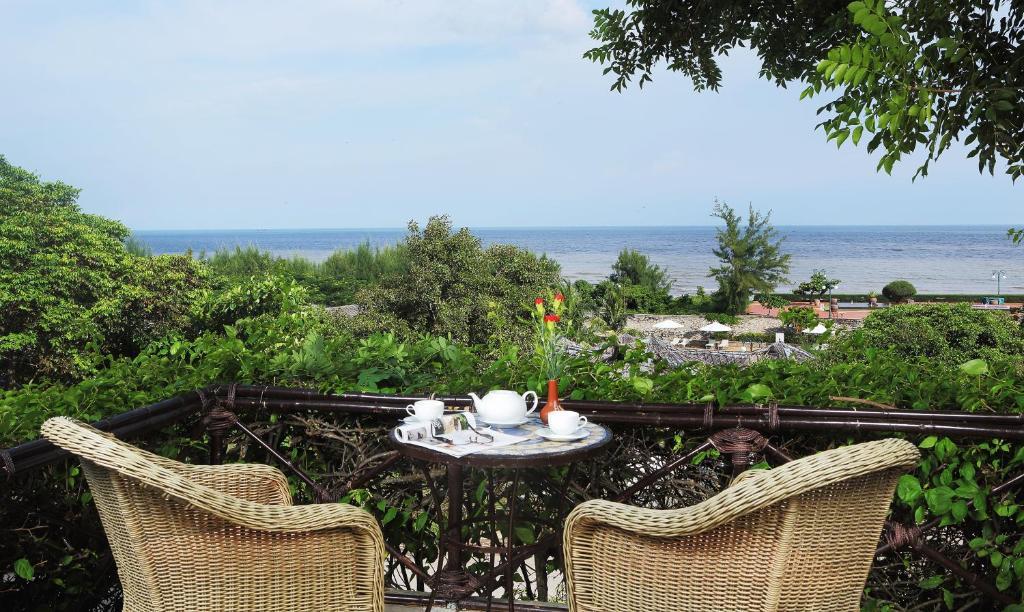Fleur De Lys Resort & Spa Long Hai Esterno foto